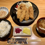 魚屋と小料理 ゆえ 優慧 - 鮮魚フライ定食