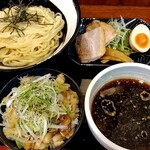 俺の中華たなか家 - 「つけめん醤油」＆「背脂飯」着盆＼(^o^)／