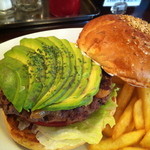 ドッキング前のアボカドバーガーアップ