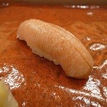 伊勢鮨 - 四貫目　カマトロ　海外