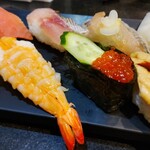 Umegaoka Sushi No Midori Souhonten - ５００円のセット