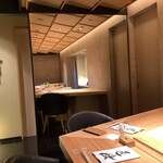 Sushi Takumi - 店内