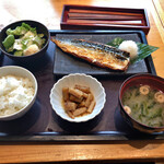 Hakata Motsunabe Yamaya - 1,300円の定食だけはあります。