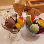 どんぐり - チョコレートパフェと抹茶あんみつ