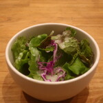 Kitchen PORC - 紫キャベツとサニーレタスのサラダ