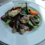 ブラッスリーオザミ - 【主菜】 北海道白老町産 黒毛オザミ和牛