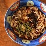 モンテモア - 見た目はしょっぱげな山菜うどん
