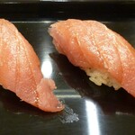 Sushiya Tonbo - まぐろ
