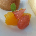 ヒノシン - フルーツ付き