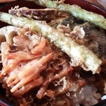 てんぷら 楽 - 野菜天丼　税込630円