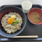 田子の浦港 漁協食堂 - 赤富士丼　ご飯大盛り