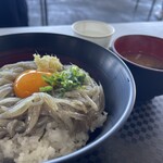 田子の浦港 漁協食堂 - 赤富士丼　ご飯大盛り