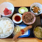 207141237 - 日替わりランチ650円ご飯大盛り無料