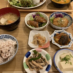 奈良 オモテナシ食堂 - 