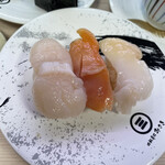 回転寿司みさき - 貝三貫盛り¥450