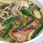 榮泰美食坊 - 酸辣米線餐