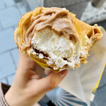 クレープリー・アルション - (※食べかけすみません)中にはマロンクリーム、生クリーム、カスタードアイス、1番下にはチョコソースが仕込まれてありました！優勝、最高ですჱ̒⸝⸝•̀֊•́⸝⸝)♡♡