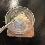 郷土料理ともん - オオイタドリの甘酢アイスクリーム