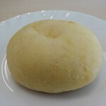 AKASAKA BAKERY SOYBA - 豆乳クリームパン