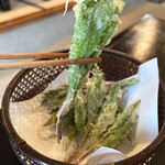 郷土料理ともん - ハンゴウソウの天麩羅　byまみこまみこ