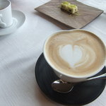 カミムラ  - 食後の飲み物はラテで
