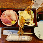 ダイニングステージ 佐海屋 - 夜の二段重！(￥1980円) 海老の存在感やばすぎる(好)