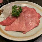 焼肉 しんうち 神楽坂 - 