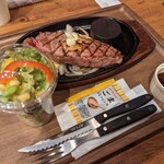 オーケー ステーキ×ハンバーグ - 料理写真: