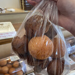 琉球銘菓 三矢本舗 恩納店 - 