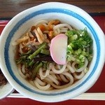 十里木ドライブイン - 料理写真:冷たい山菜うどん700円