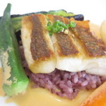 デザミ - 
      愛媛県八幡浜産　白身魚のソテー　カニのクリームソース