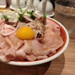 Mempanshokudou - レアチャーシュー丼