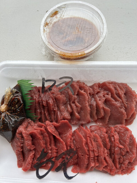 ヤマゴ精肉 本店 - 七日町（馬肉料理）の写真
