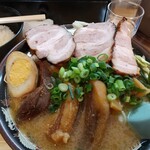 酔麺 此乃花 - 角煮が旨し。ご飯が進む☺️