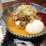 肉豆冨とレモンサワー 大衆食堂 安べゑ - 肉豆腐(白)