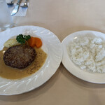 洋風料理 デリス - ハンバーグマスタードソース1,760円とライス330円。