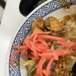 吉野家 - 焼き鳥丼には紅生姜が合います！