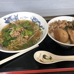 台湾料理 亜薇 - 魯肉飯担麺セット