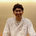 鎌倉 北じま - 北嶋さんに写真掲載許可をいただきました。
      この日丁度2周年を迎えられた事、おめでとうございます。
      開店当初からの人気、今は更に拍車が掛かっていますね！
      季節感のある料理と設え、日本料理の良さですね♪