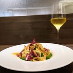 創作イタリアン Gemelli - 白エビとインゲン、トレビスのオイルソースリングイーネ～カラスミ掛け～