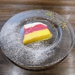 創作イタリアン Gemelli - 3色のソルベのテリーヌ仕立て(レモン・カシス・マンゴー)