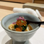 寿し あや瀬 - ごま豆腐の揚げ出し 蝦夷鮑とバフン雲丹乗せ