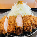 Kodawari Tonkatsu Katsuhei - 金華厚切ロースカツ