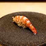 くるますし - クルマエビ。 江戸前のド定番。 僕はあんまりそそられないタネなんですよね。