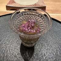鮨 やま田 - じゅんさいと焼き茄子のおひたし