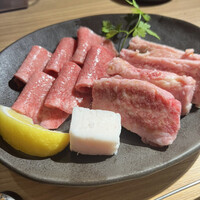 炭火焼肉寅二郎 -  炭火焼肉寅二郎 -