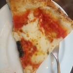 トラットリア エ ピッツェリア アミーチ - 