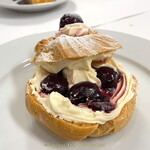 ガストロノミア ヨシ - ダークチェリーがいっぱい！