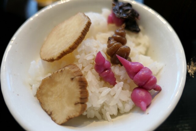 上海楼酒家 - 秋田（中華料理）の写真