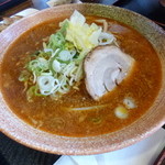 らーめん 一心 - 2013.08 娘の食べた”激うま野菜ピリ辛味噌ラーメン１１００円、、娘が一番豪華：汗